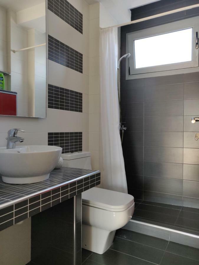 Elegant Bright Apartment With Acropolis View Terrace Athen Exterior foto